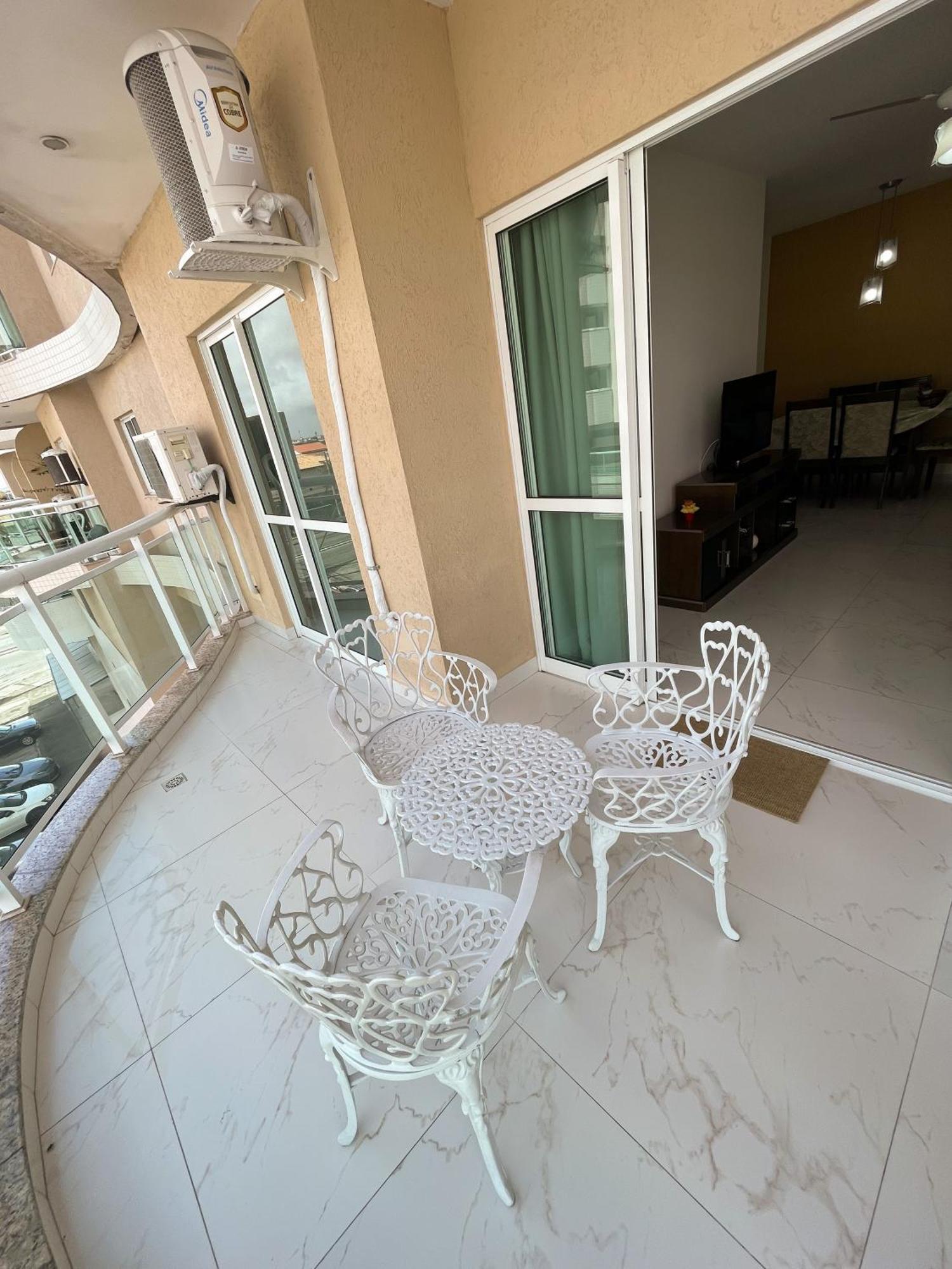 Apt 5 Minutos Praia Do Forte - Ar Condicionado Cabo Frio Esterno foto